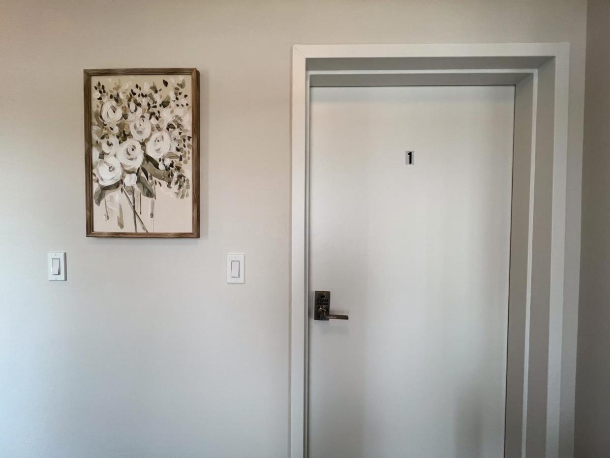 Globalstay New Houses Near Huron Lake ポート・エルジン エクステリア 写真