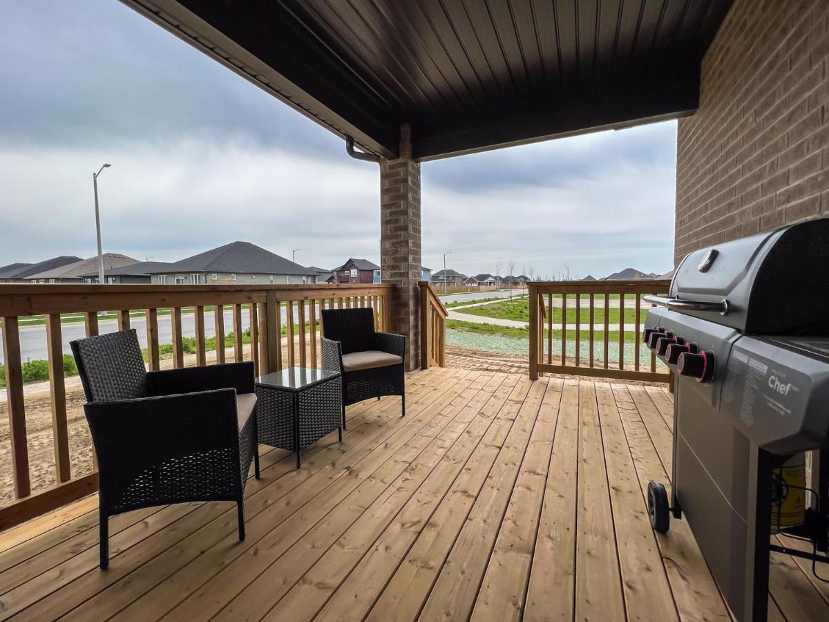 Globalstay New Houses Near Huron Lake ポート・エルジン エクステリア 写真