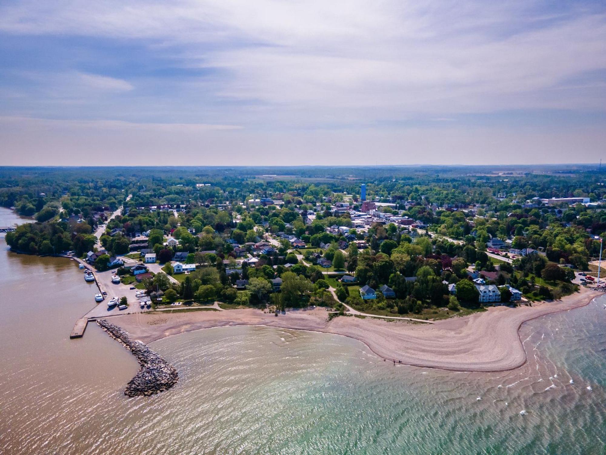 Globalstay New Houses Near Huron Lake ポート・エルジン エクステリア 写真